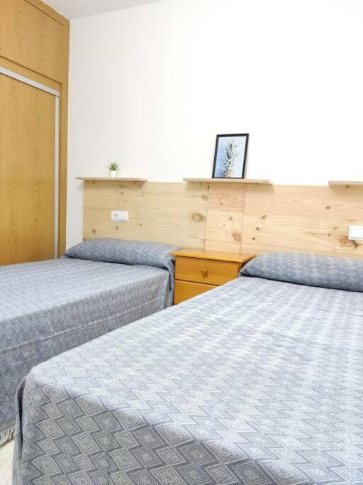 Piso En Playa De Gandia! Apartment Exterior photo